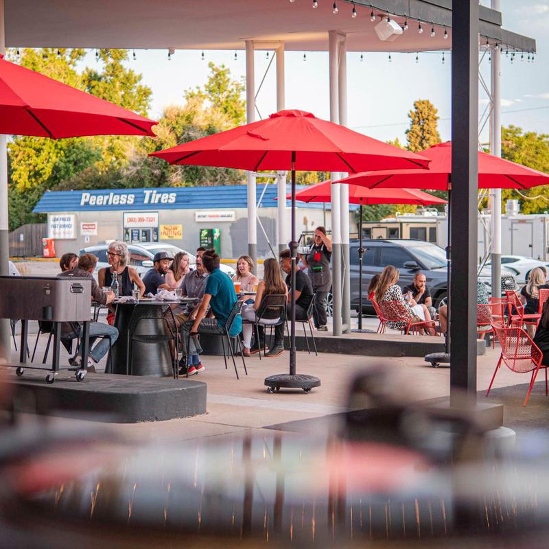 Benzina Paito benzina patio pizza