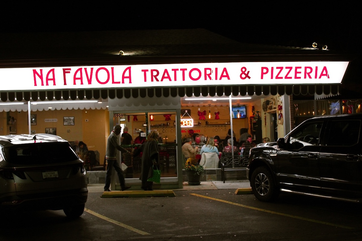 Na_favola_trattoria Just your friendly neighborhood Italian joint. | Photo by Na Favola Trattoria & Pizzeria