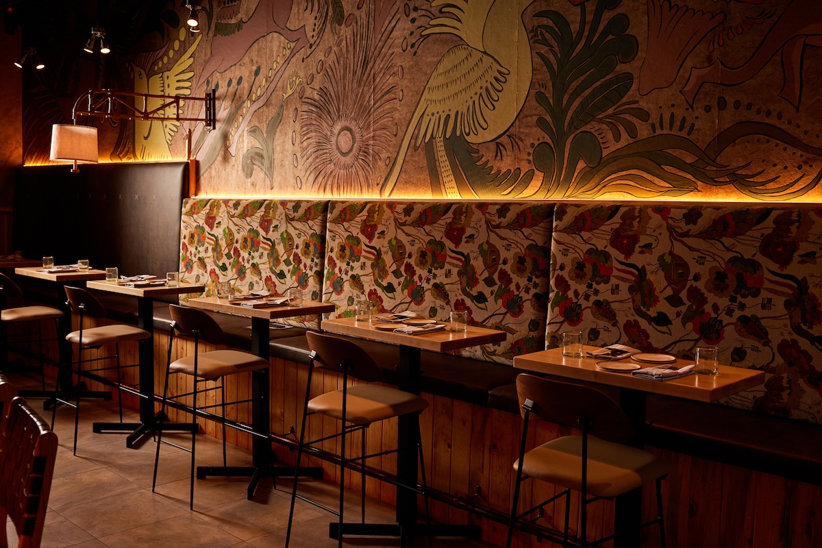 mezcalria_alma_by_Shawn Campbell Mezcaleria Alma is sexy and intimate, perfect for a date night. | Photo by Shawn Campbell