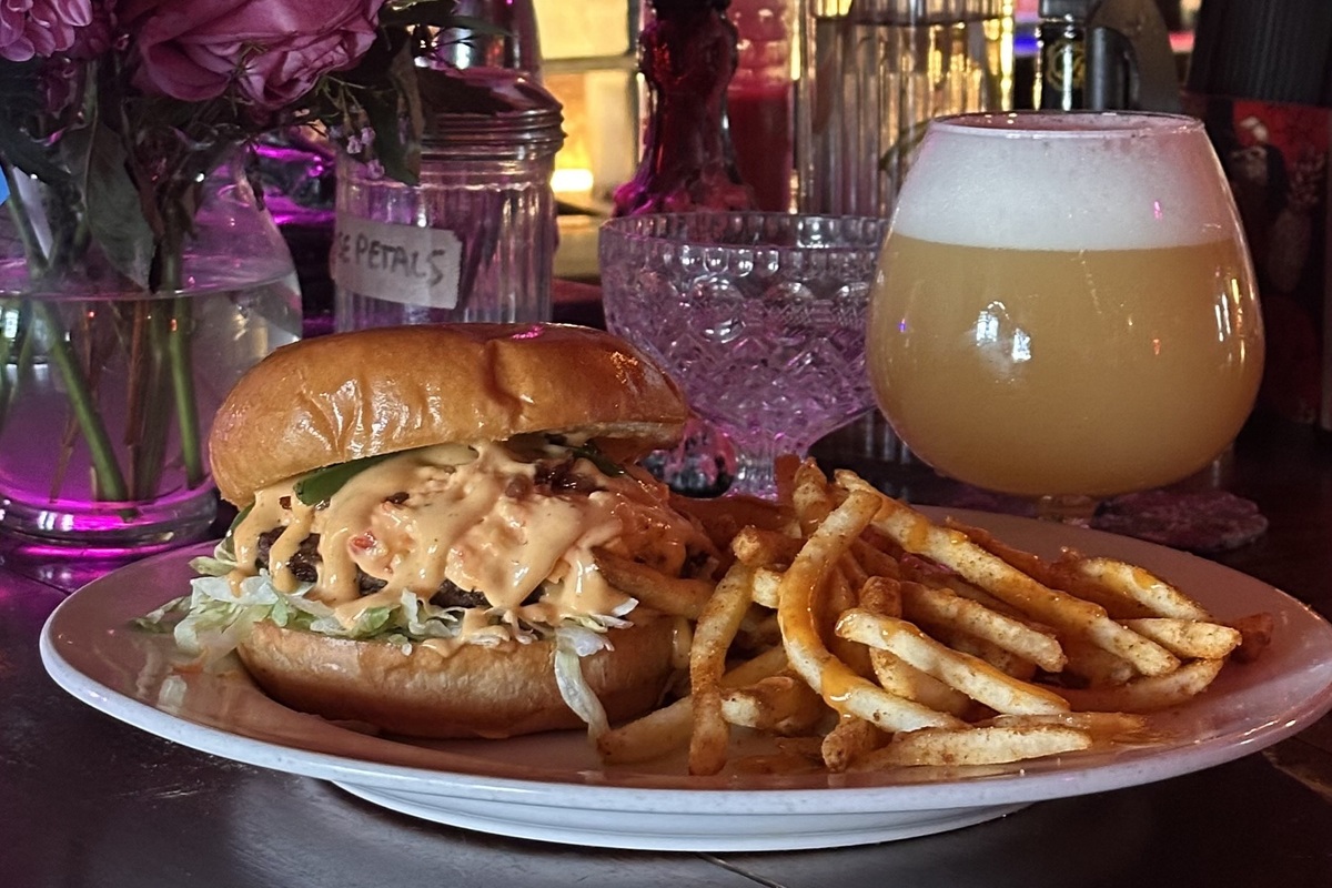 The_Pearl_Burger Honey Elixir Bar serves a wide variety of zero-proof beverages | Photo by Honey Elixir Bar