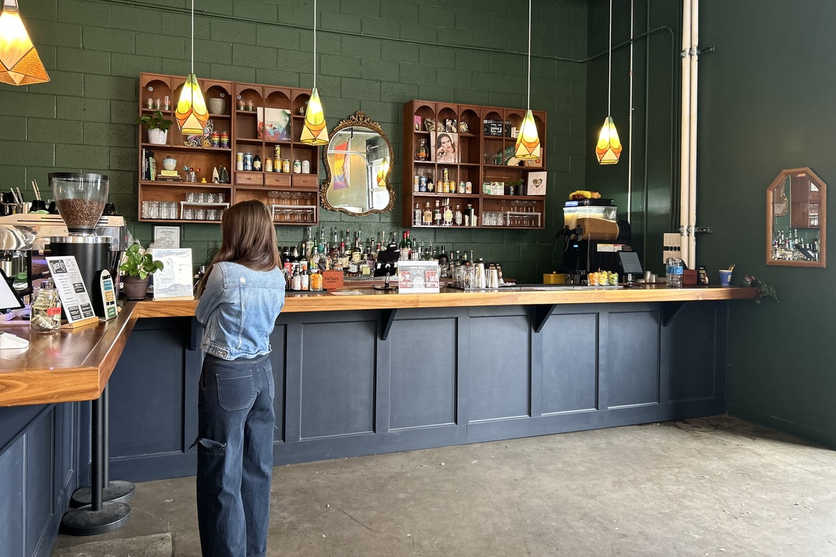 Town_Hall_Collaborative_by_Abigail_Bliss Town Hall Collaborative houses a cocktail bar, coffee shop, and more. | Photo by Abigail Bliss