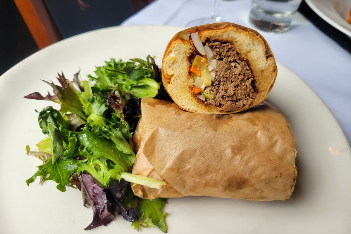 Lunch service at Bella Colibri features an Italian Beef sandwich. | Photo by Linnea Covington