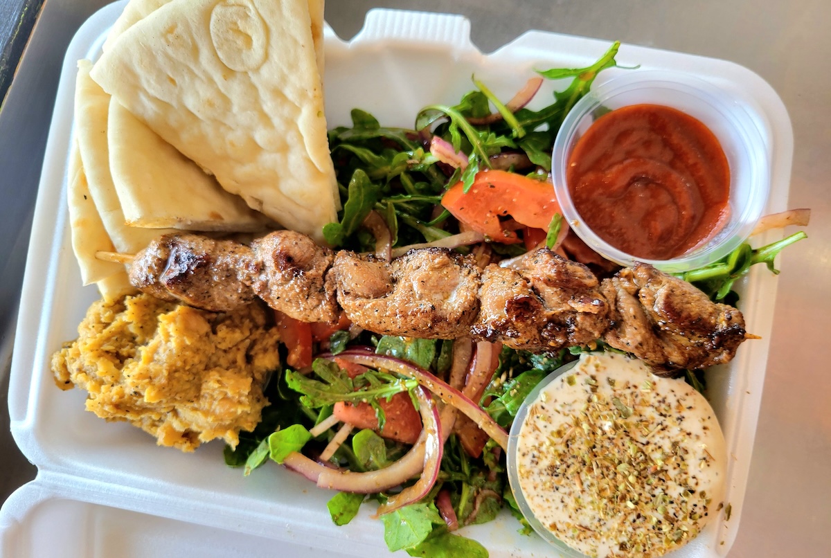 samos_grill_salad_kabab_by_covington Mediterranean salad with chicken kabab at Samos Grill. | Photo by Linnea Covington