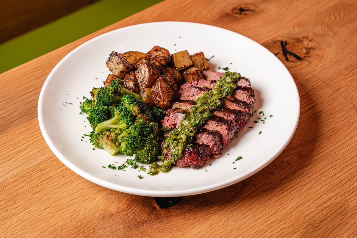 next_level_veggie_grill_Beyond Steak® Filet Protein Plate_Courtesy of Stephanie Kelly Photography Not steak, Beyond Meat at Next Level Veggie Grill. | Photo by Stephanie Kelly Photography