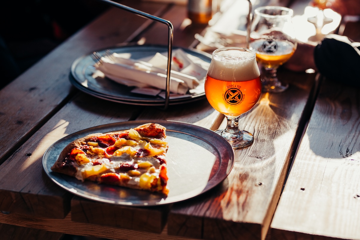 hops_pie_pizza_patio Hops and Pie has been a Berkeley staple for 15 years. | Photo by Hops and Pie